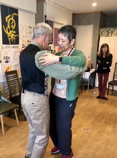 タンゴセラピー